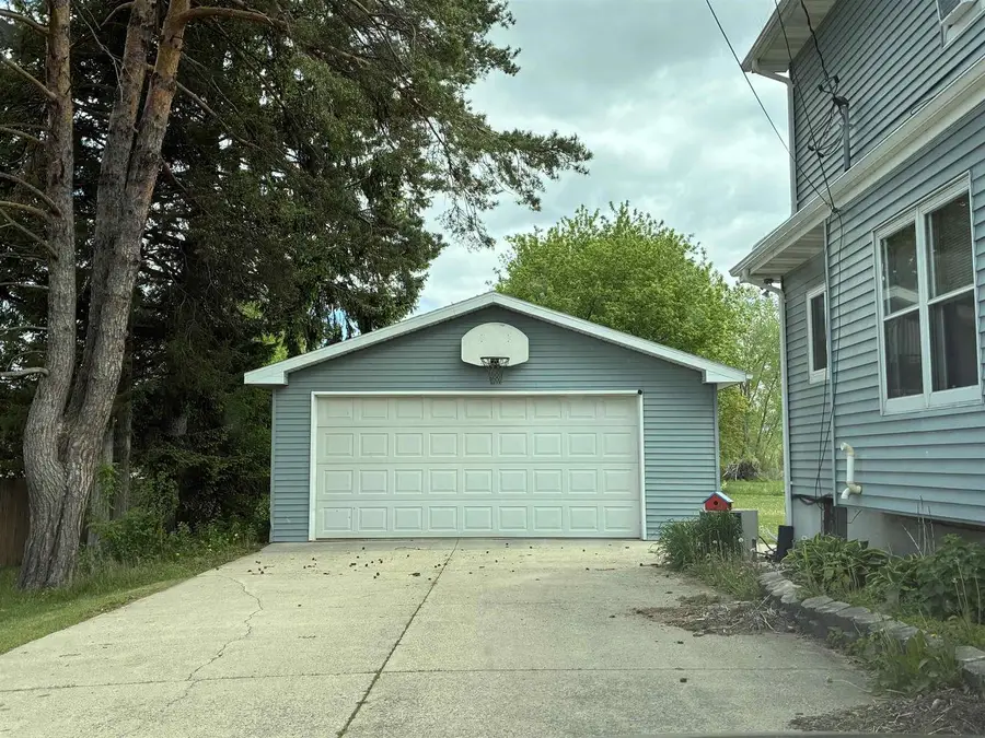 318 RIPON ROAD, Berlin, WI 54923 - #2