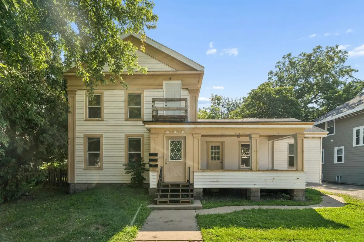 840 JACKSON STREET, Oshkosh, WI 54901 - #1