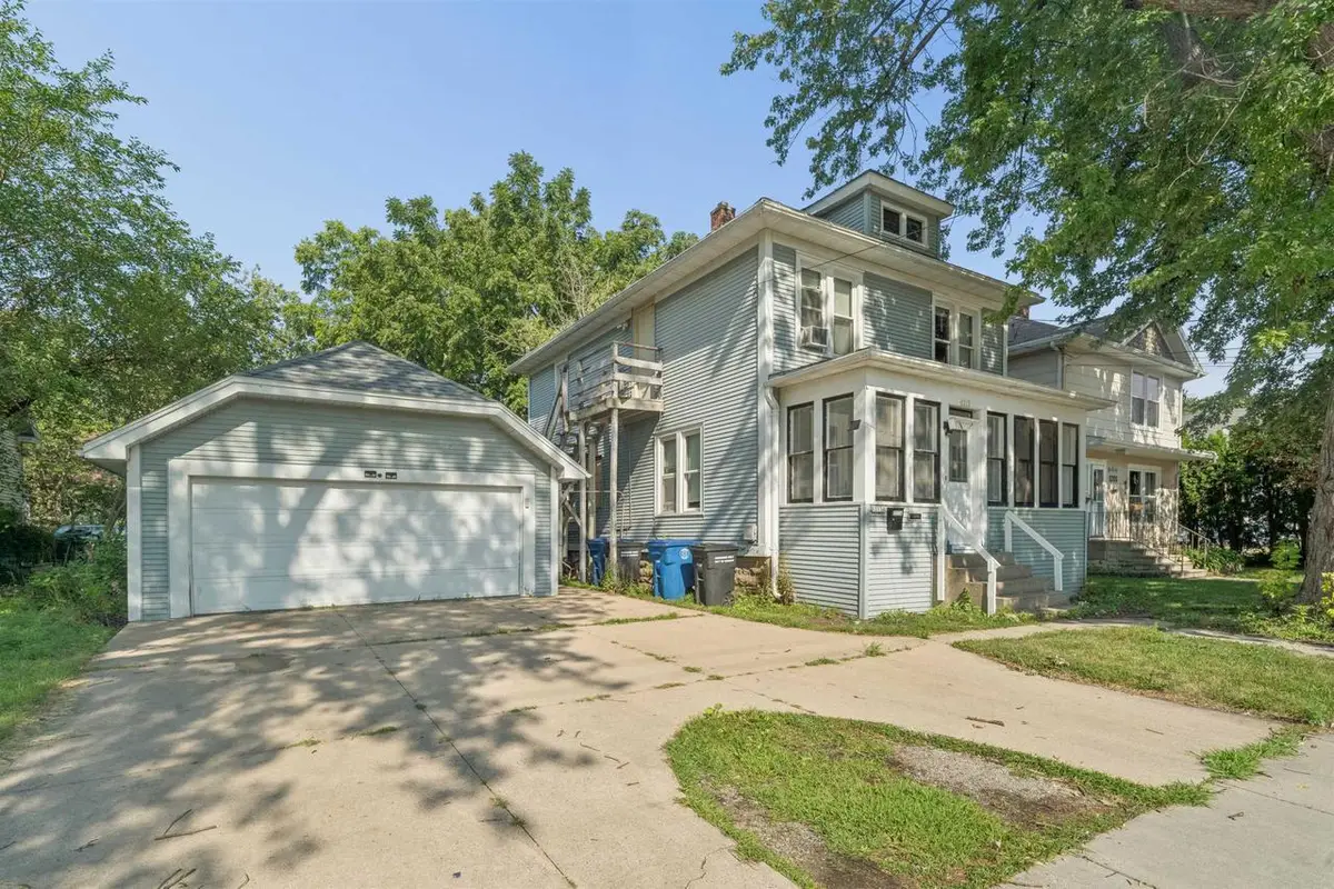 1213 GRAND STREET, Oshkosh, WI 54901 - #1