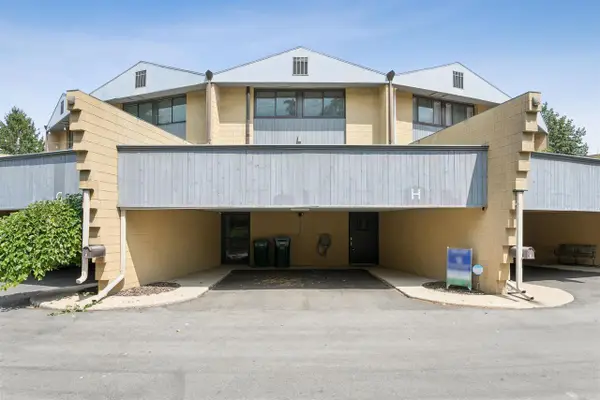 4545 W PINE STREET, Appleton, WI 54914