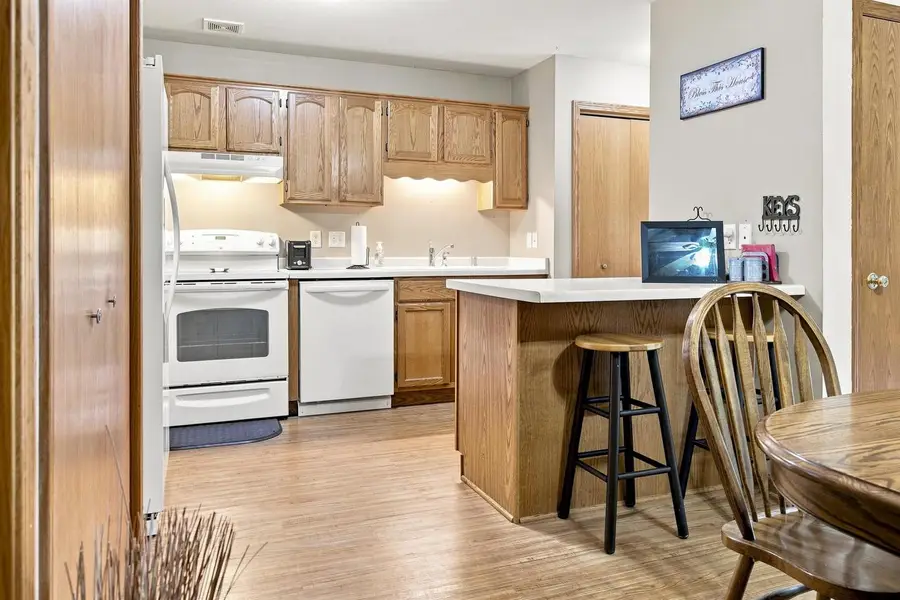 1514 WATERCRESS CIRCLE, West Bend, WI 53095 - #2