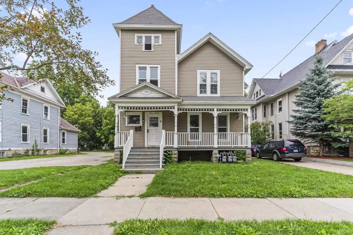 685 FRANKLIN STREET, Oshkosh, WI 54901 - #1