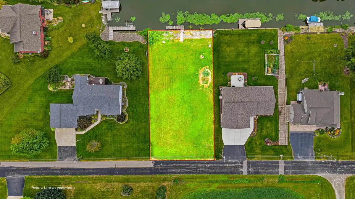 5280 CHANNEL VIEW DRIVE, Oshkosh, WI 54901 - #1