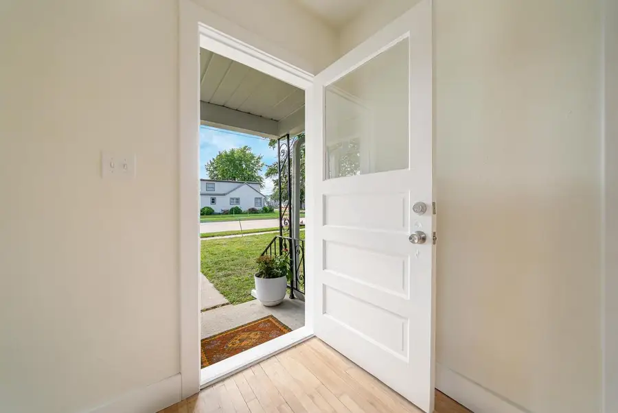 514 JOSSLYN STREET, Oshkosh, WI 54902 - #2