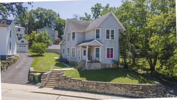 309 W FOND DU LAC STREET, Ripon, WI 54971
