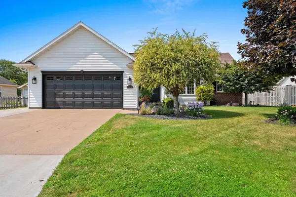 1220 STILLMEADOW LANE, Menasha, WI 54952