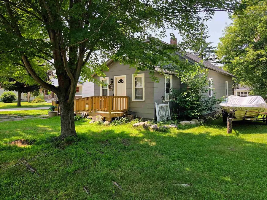 1029 S MAIN STREET, Shawano, WI 54166 - #2