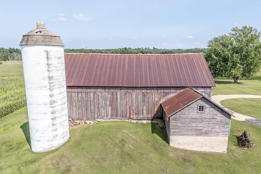 N3212 BEAN CITY ROAD, New London, WI 54961 - #3
