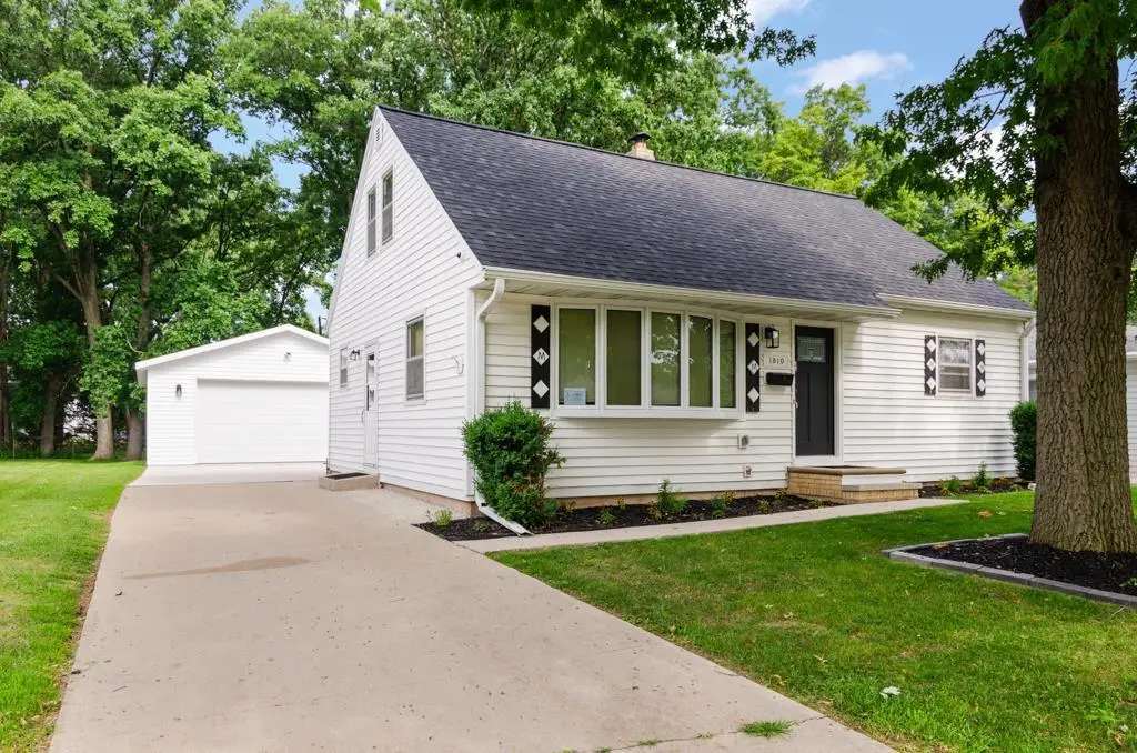 1810 14TH AVENUE, Green Bay, WI 54304 - #1
