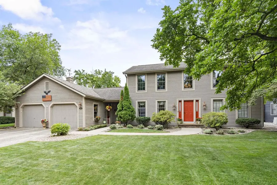 609 SCARLET OAK COURT, Appleton, WI 54915 - #3
