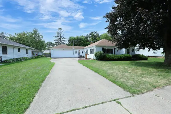 1713 WALNUT STREET, Oshkosh, WI 54901