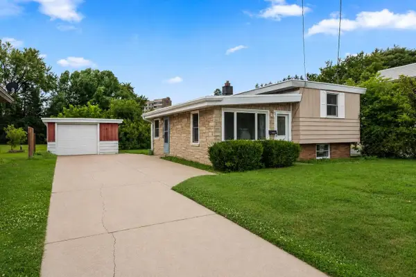 1413 WESTERN AVENUE, Green Bay, WI 54303