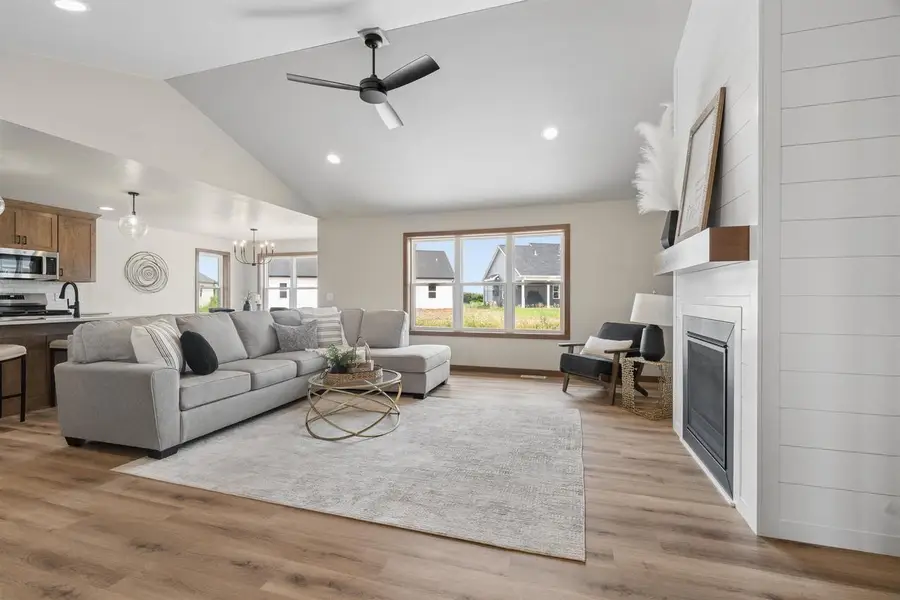 2645 CORNELL AVENUE, Neenah, WI 54956 - #3