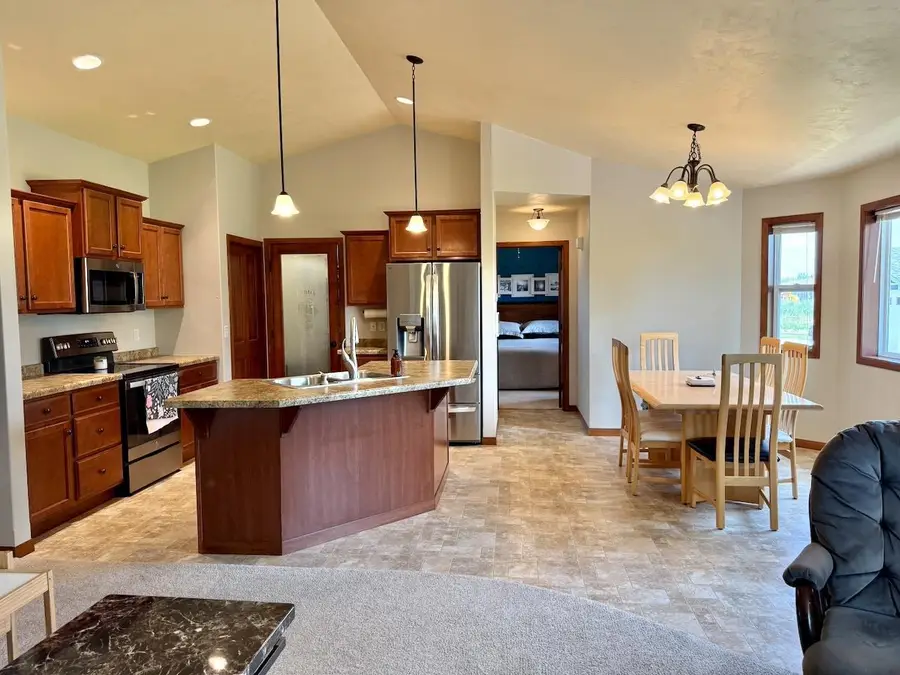 W6127 SHERWOOD POINT DRIVE, Greenville, WI 54942 - #2