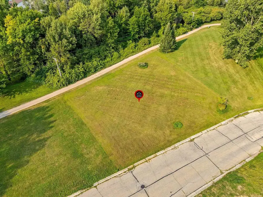 GOLDEN SANDS AVENUE, Cecil, WI 54111 - #3
