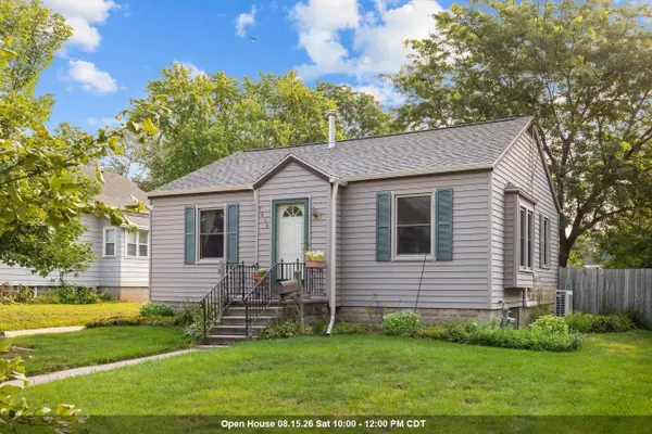 1624 MT VERNON STREET, Oshkosh, WI 54901