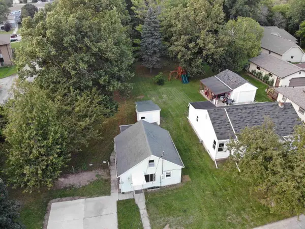 124 W 13TH STREET, Kaukauna, WI 54130