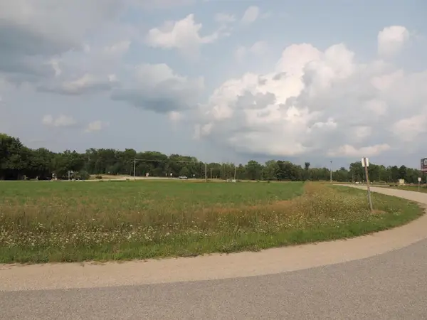 D B FRONTAGE ROAD, Lena, WI 54139