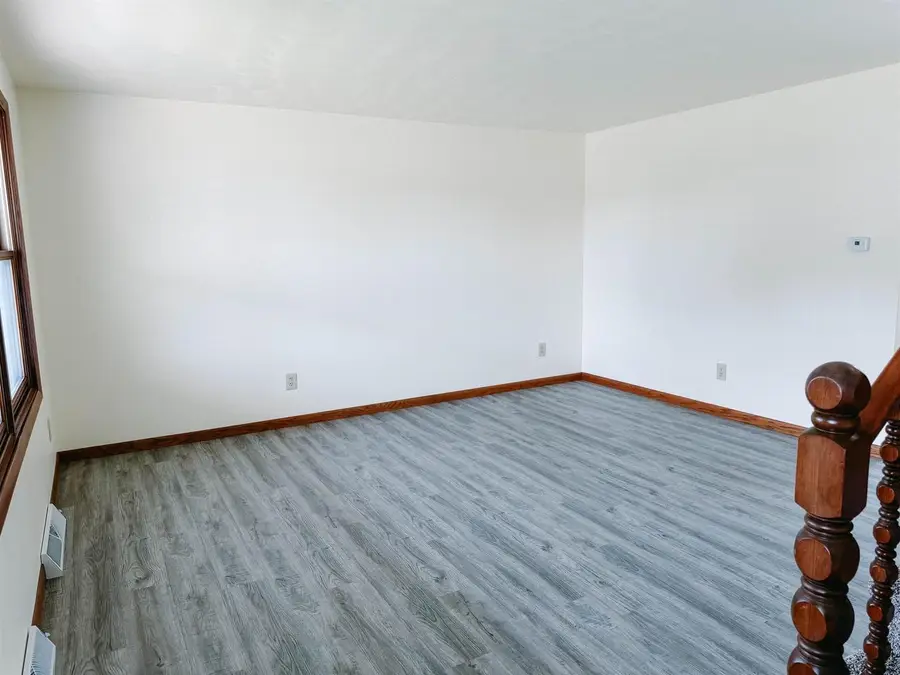 3719 N BLUERIDGE DRIVE, Appleton, WI 54914 - #3