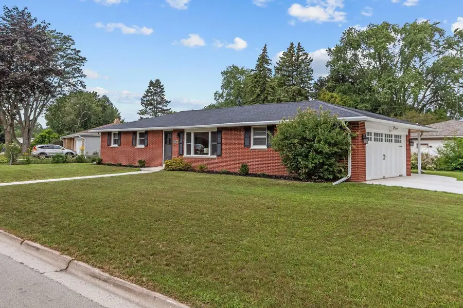 1520 CAREFUL DRIVE, Green Bay, WI 54304 - #2