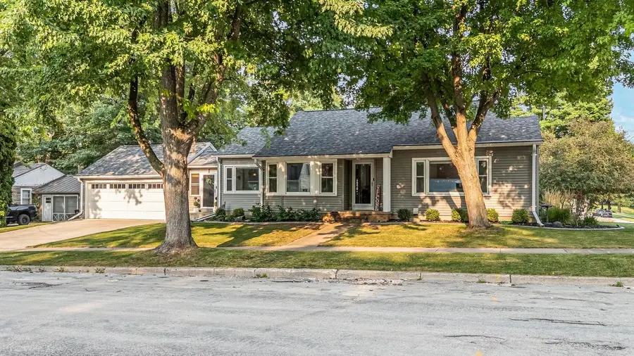 200 IDLEWILD STREET, Kaukauna, WI 54130 - #2