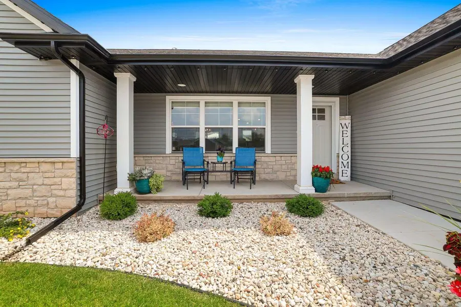 2529 MEYER WAY, De Pere, WI 54115 - #3
