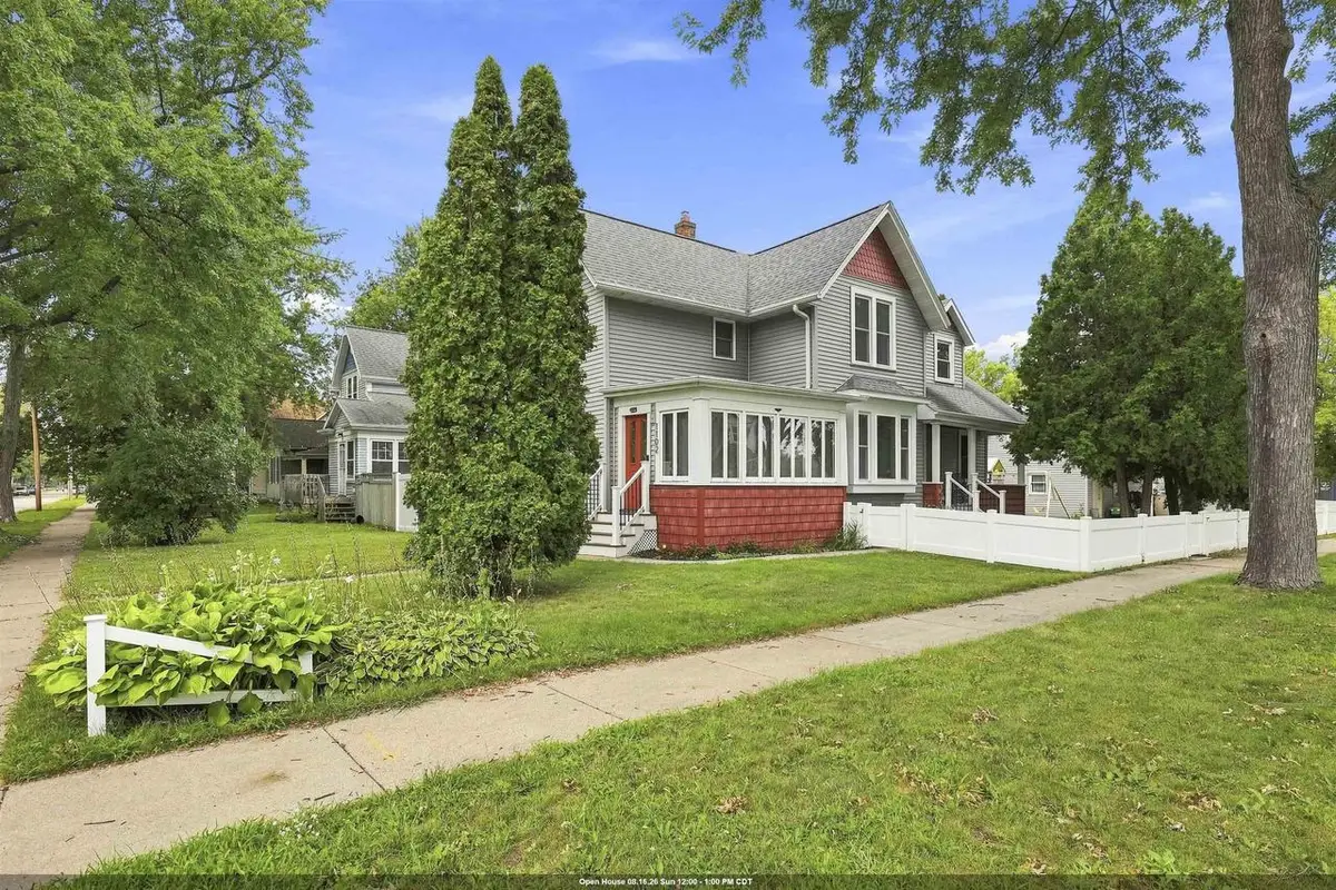 1102 W LAWRENCE STREET, Appleton, WI 54914 - #1
