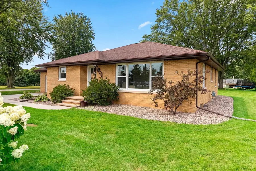1155 WASHINGTON STREET, Little Chute, WI 54140 - #2