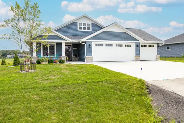 1712 ADDIE PARKWAY, Oshkosh, WI 54904