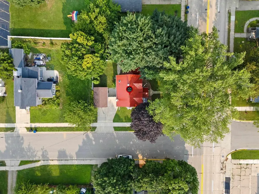 315 W GREEN BAY STREET, Shawano, WI 54166 - #3