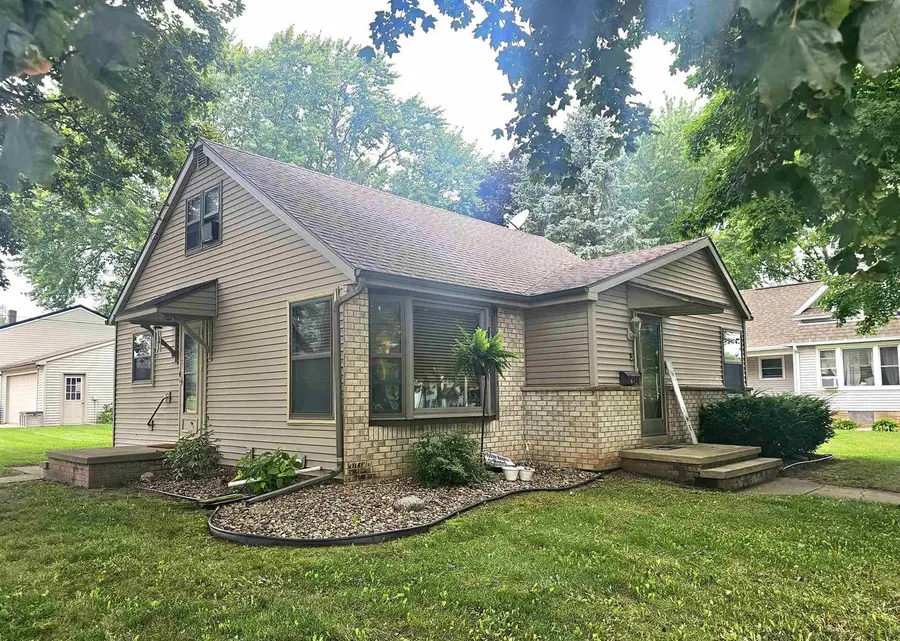 643 S MAIN STREET, Seymour, WI 54165 - #2