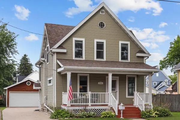 414 E SPRING STREET, Appleton, WI 54911