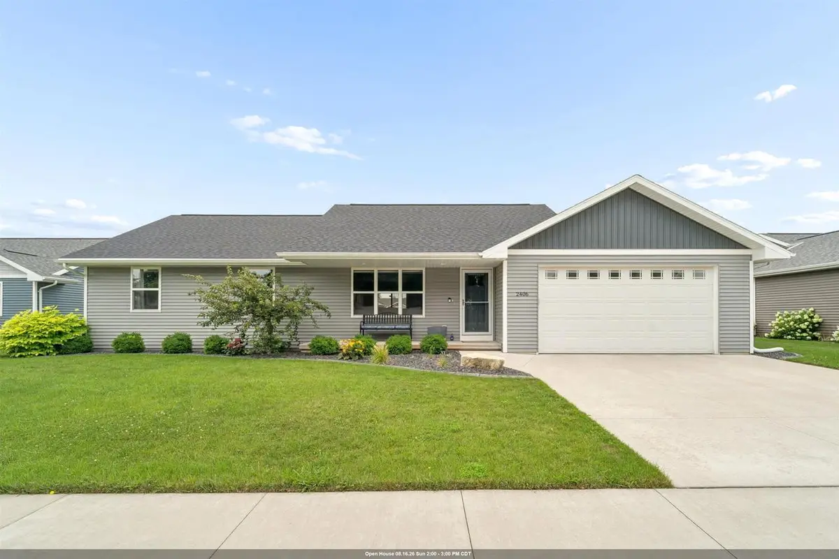 2406 HENDRICKS AVENUE, Kaukauna, WI 54130 - #1