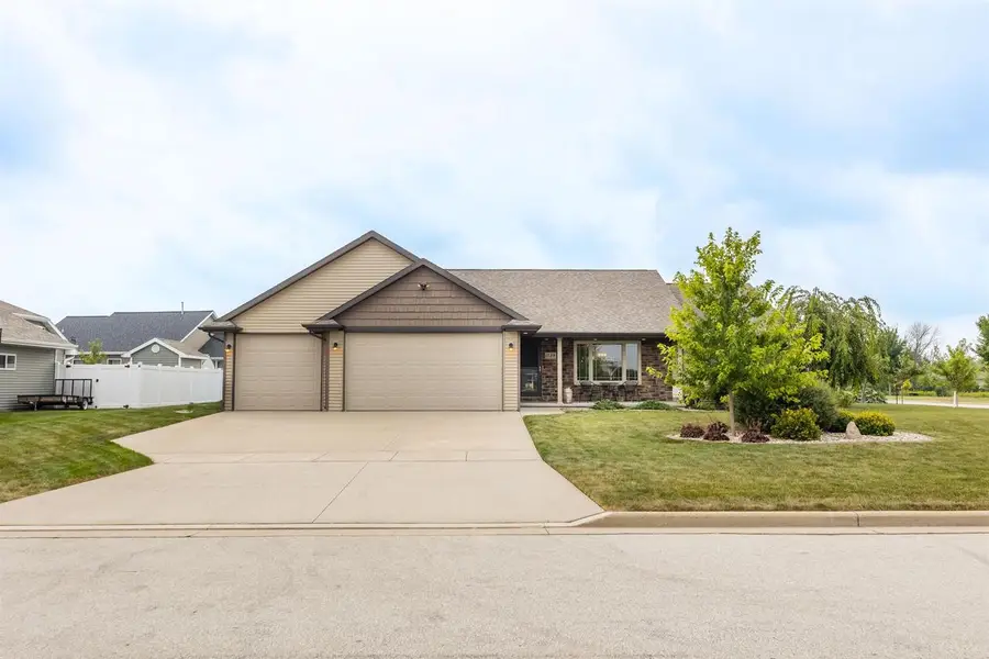 1139 PISCES PLACE, De Pere, WI 54115 - #2