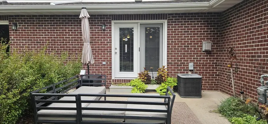 1903 RIVERSIDE DRIVE  #B, Green Bay, WI 54313 - #3