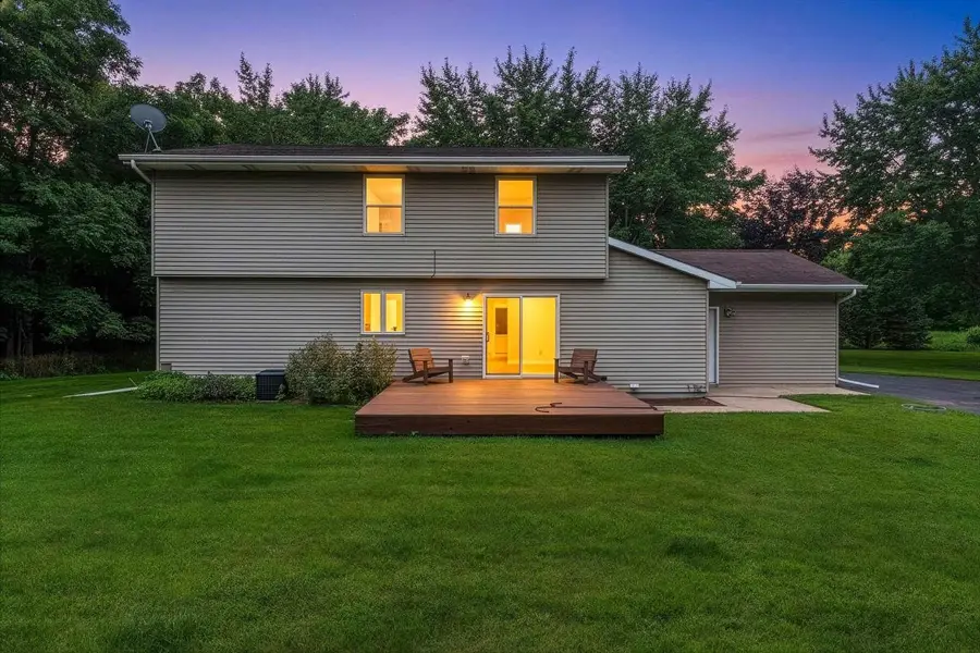 7364 JENSEN ROAD, Oshkosh, WI 54904 - #2