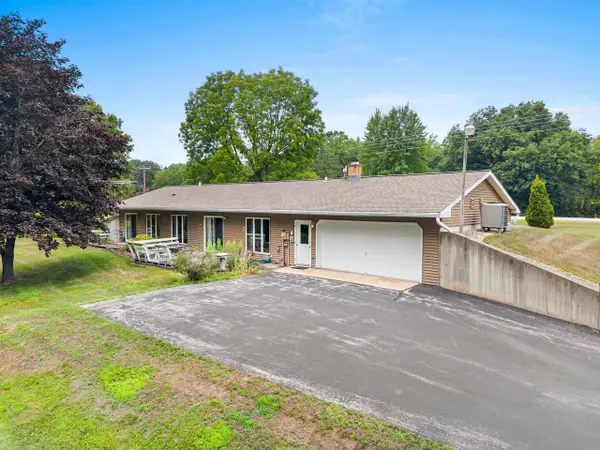 5895 STATE HWY 22, Lena, WI 54139