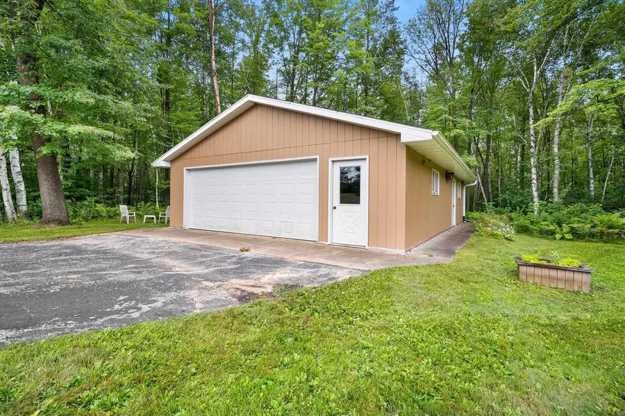 5895 STATE HWY 22, Lena, WI 54139 - #2