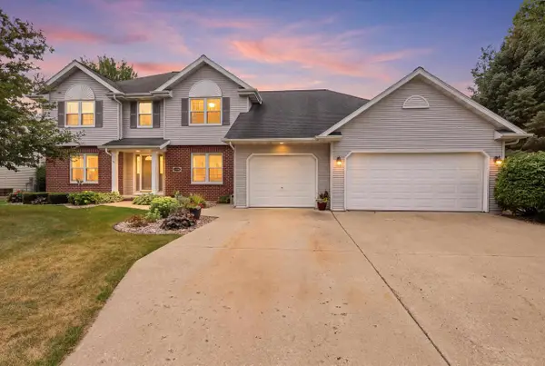 1990 TYLER LANE, De Pere, WI 54115