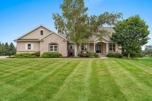 1707 LIMESTONE TRAIL, De Pere, WI 54115