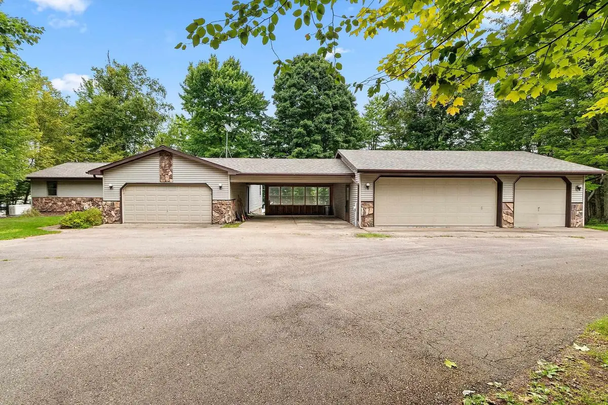 17661 DENCUR LANE, Townsend, WI 54175 - #1