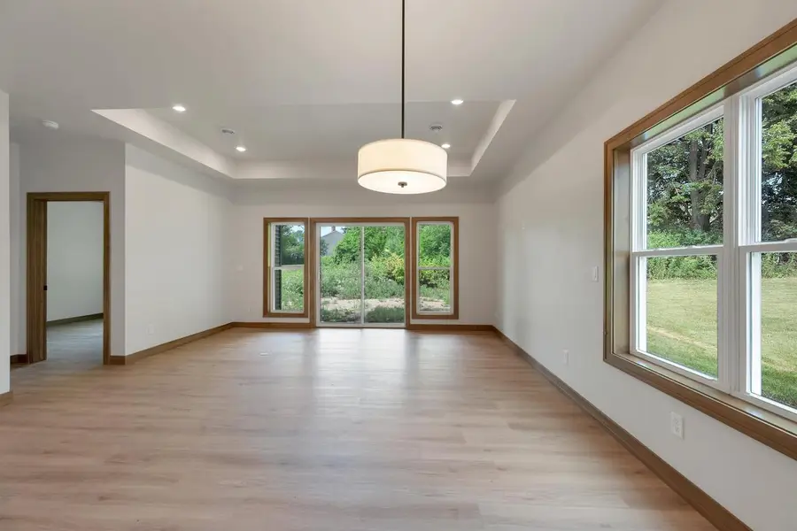 3152 EAST RIVER DRIVE, Green Bay, WI 54301 - #3