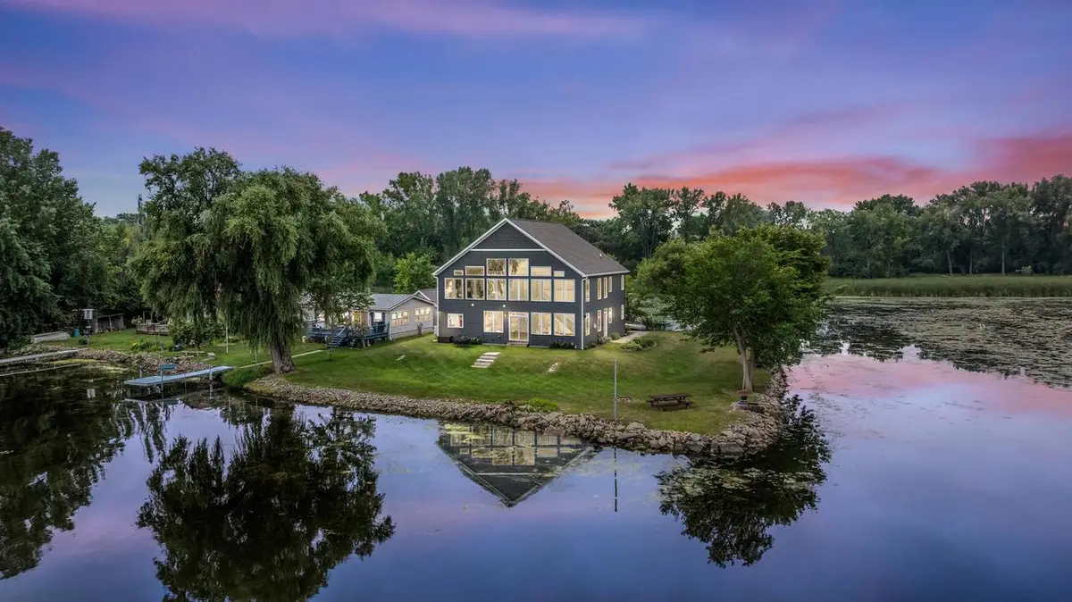 6392 LAKESHORE ROAD, Winneconne, WI 54986 - #1