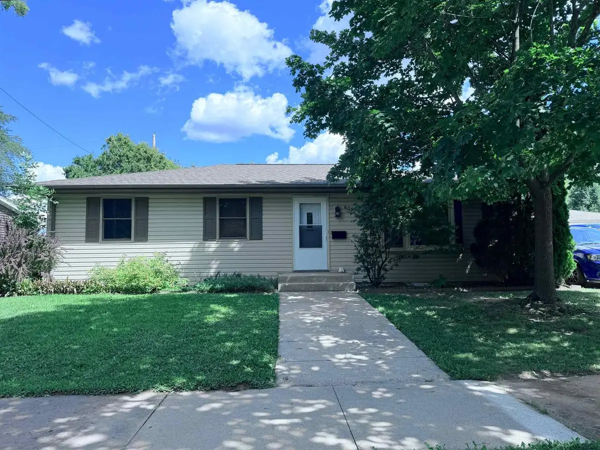 609 LINDA STREET, Combined Locks, WI 54113 - #1