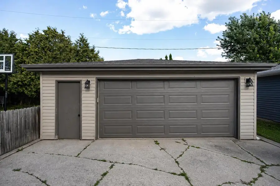 609 LINDA STREET, Combined Locks, WI 54113 - #2