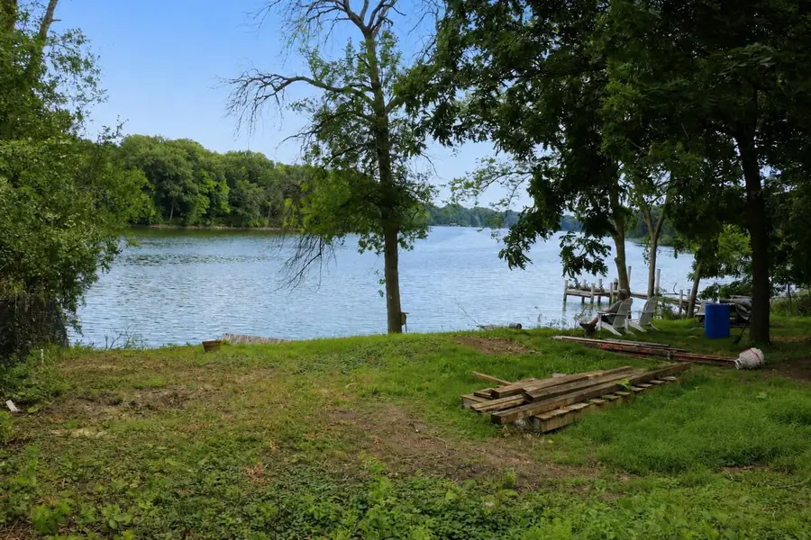 3015 E WISCONSIN AVENUE, Appleton, WI 54911 - #2