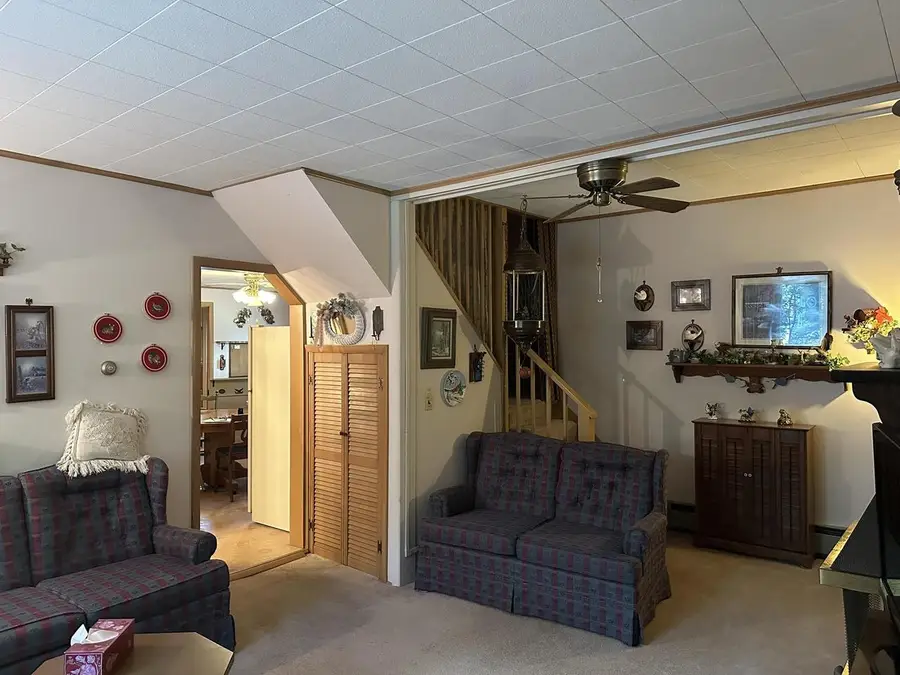 331 S JACKSON STREET, Green Bay, WI 54301 - #3