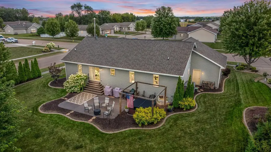 4301 FIELDCREST DRIVE, Kaukauna, WI 54130 - #3