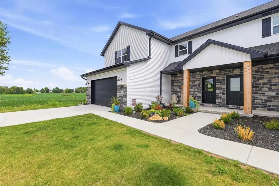 2601 ST THOMAS LANE, Neenah, WI 54956 - #3