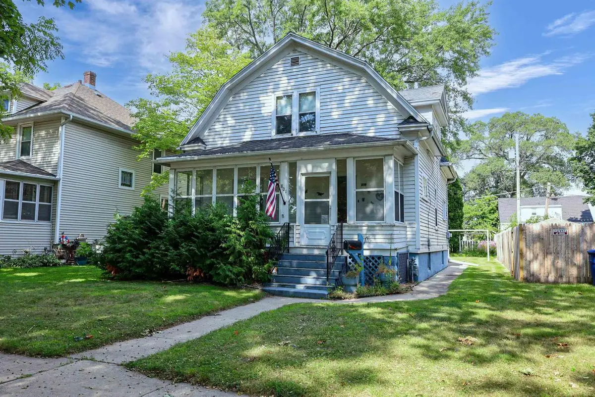 801 LINCOLN STREET, Green Bay, WI 54303 - #1